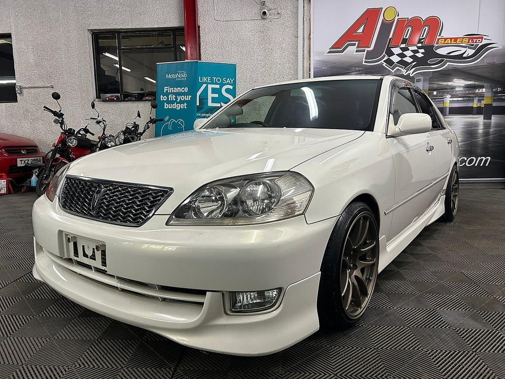 Toyota 300Swb 2.8M Ali Dropside Body Mega Low Miles No Va Silver #9