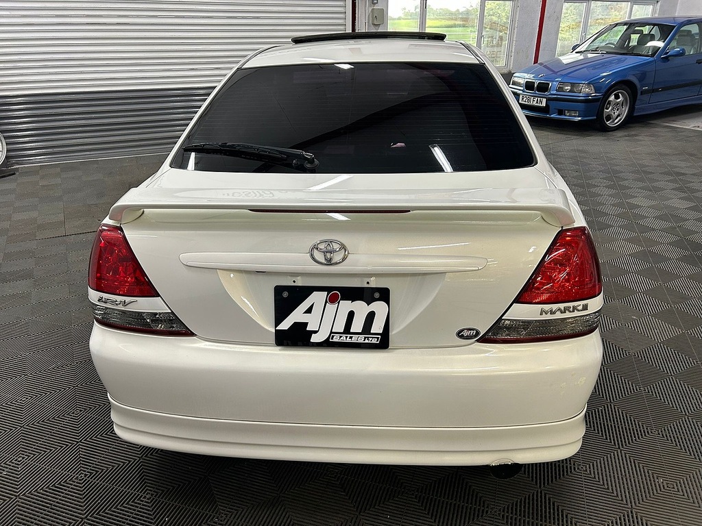Toyota 300Swb 2.8M Ali Dropside Body Mega Low Miles No Va Silver #18