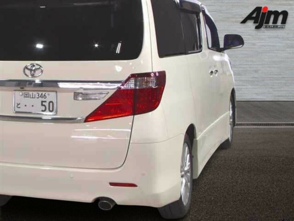 Toyota Alphard 3.0 V6 Only  #3
