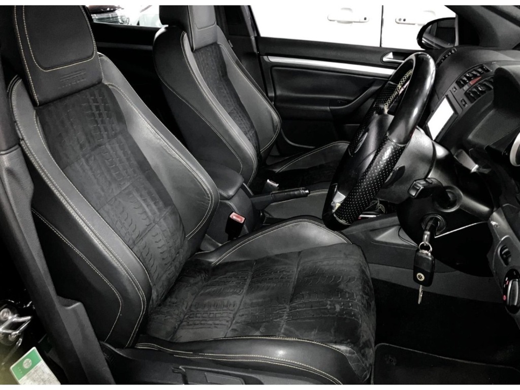 Volkswagen Golf Gti Pirelli U845  Black #5