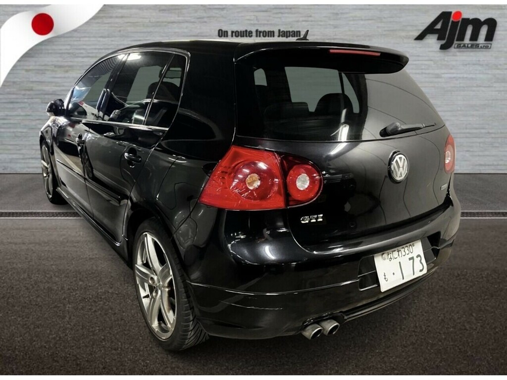 Volkswagen Golf Gti Pirelli U845  Black #2