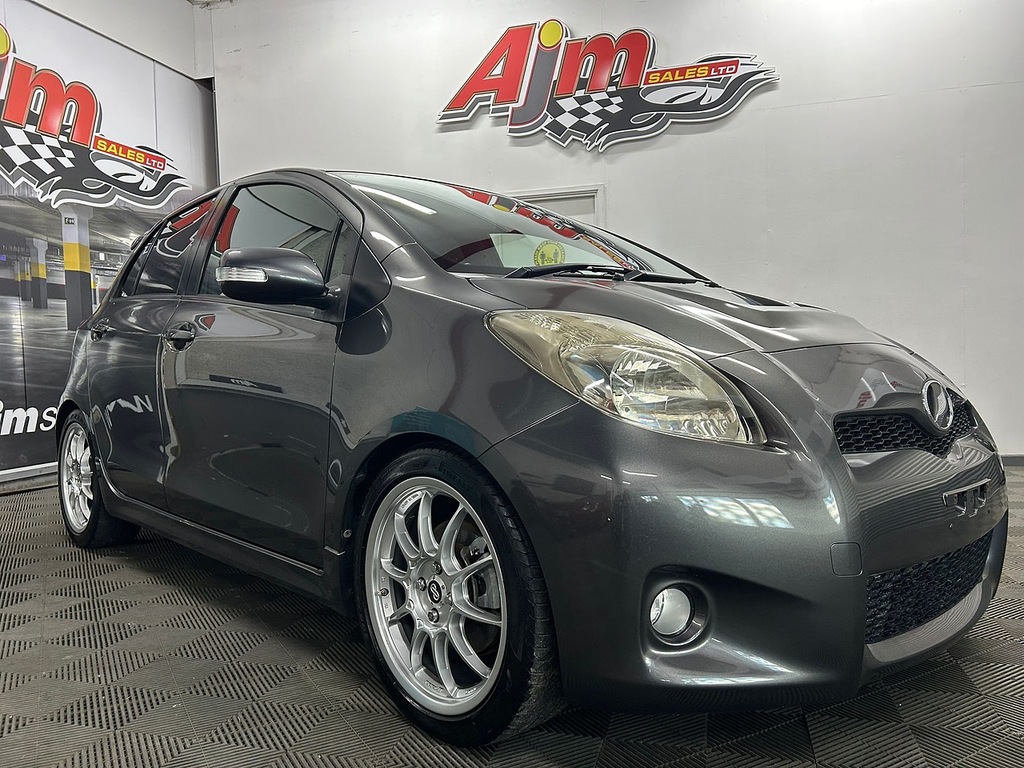 Toyota Vitz Trd Sport M U733 Grey #3