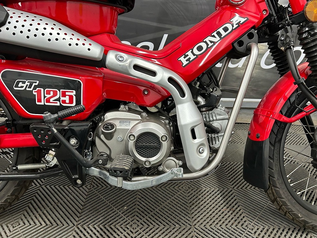 Honda Hunter U703 BVZ6946 Red #5