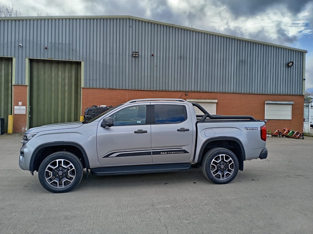 Volkswagen Amarok Pickup AU25RWN Silver #3