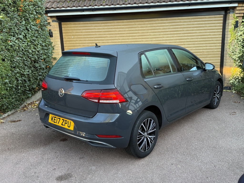 Volkswagen Golf Se Navigation Tsi Bluemotion Technology Dsg Grey #2