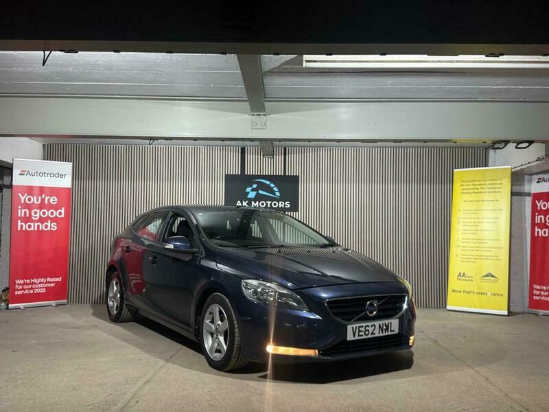 Volvo V40 1.6 D2 Es Nav VE62NWL Blue #5