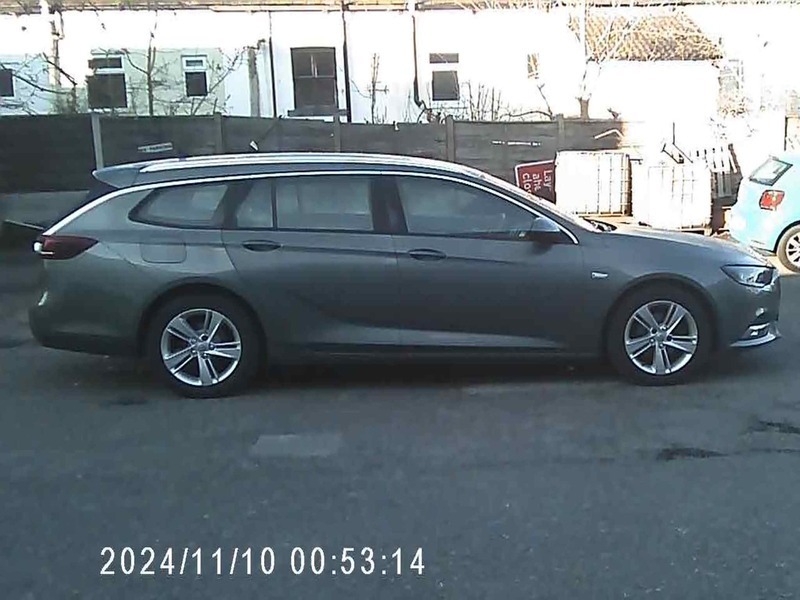 Vauxhall Insignia Sports Tourer Sri MM19VOD Grey #3