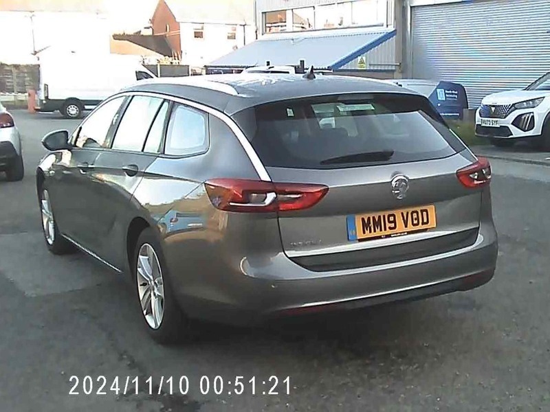 Vauxhall Insignia Sports Tourer Sri MM19VOD Grey #4