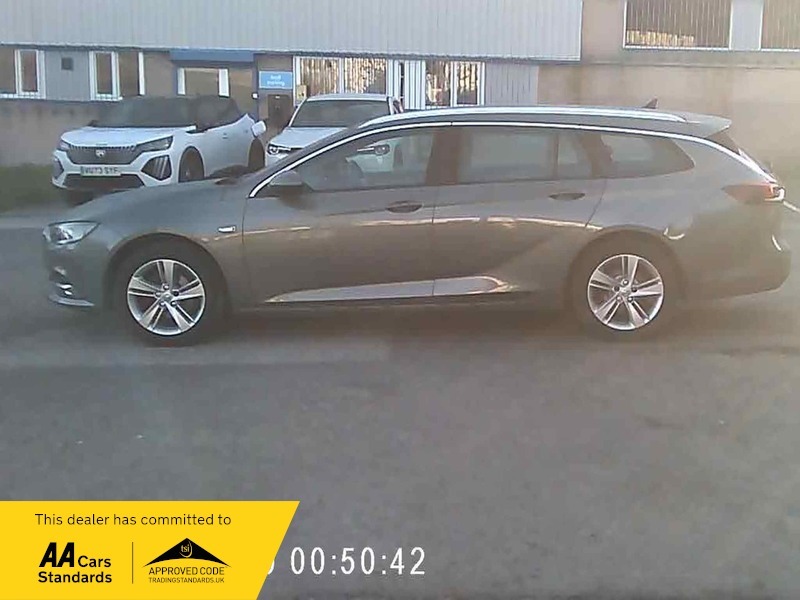 Vauxhall Insignia Sports Tourer Sri Grey