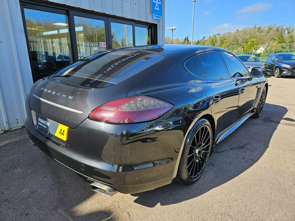 Porsche Panamera Hatchback 3.0D V6 Platinum Edition Tiptronics Euro Black #6