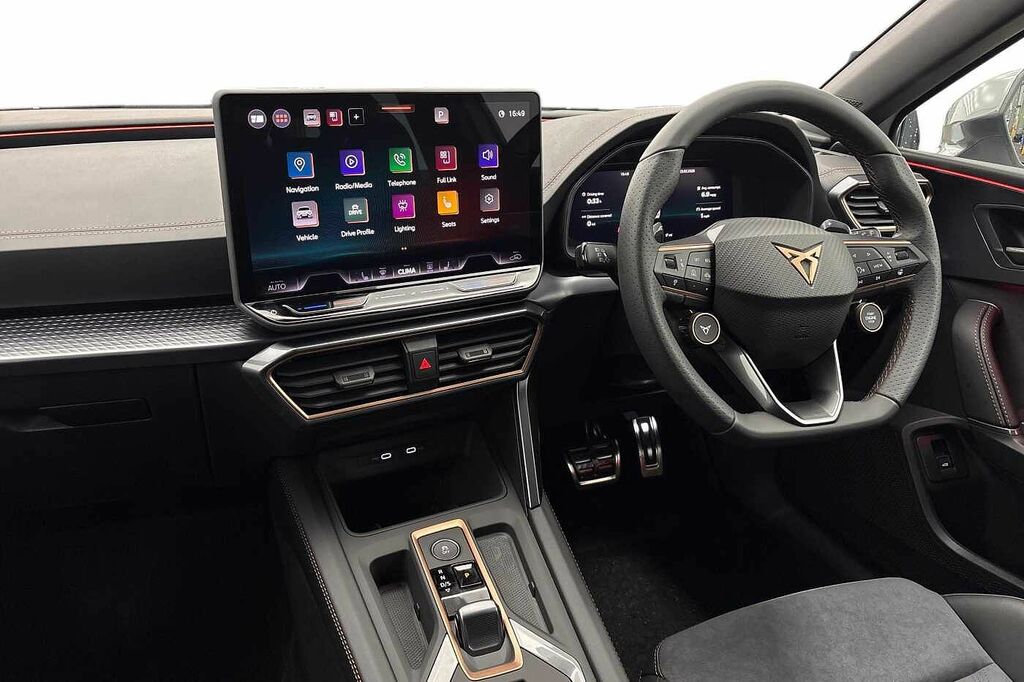 Cupra Leon 1.5 Etsi 150 V2 Dsg KW75TWM White #2