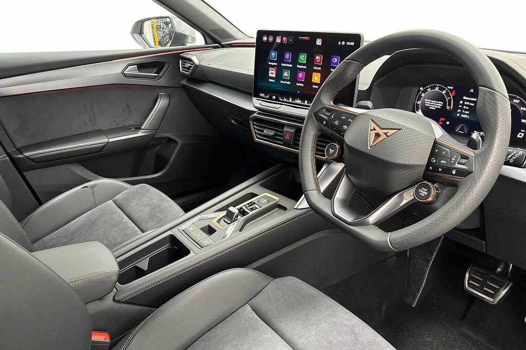 Cupra Leon 1.5 Etsi 150 V2 Dsg KW75TWM White #6