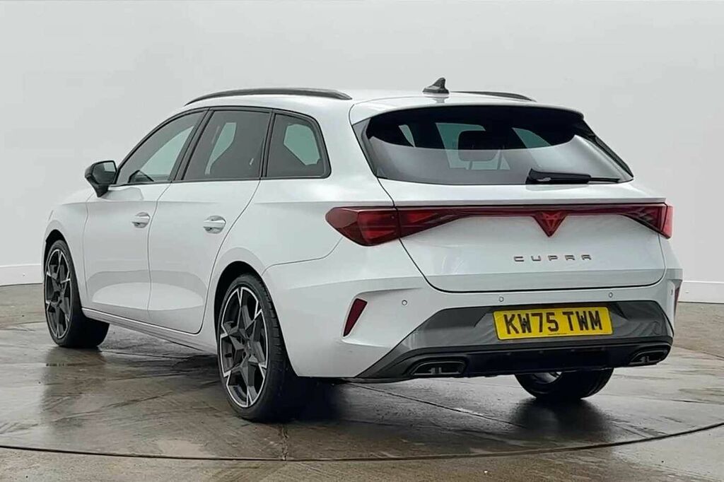 Cupra Leon 1.5 Etsi 150 V2 Dsg KW75TWM White #3
