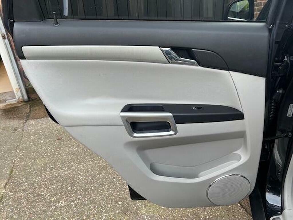 Vauxhall Antara Exclusiv - 2011 61 Black #17