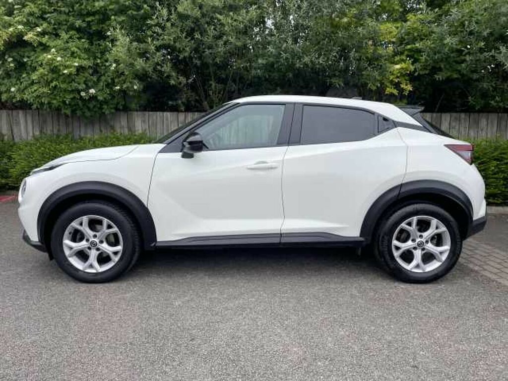 Nissan Juke 1.0 Dig-t 114 N-connecta White #3
