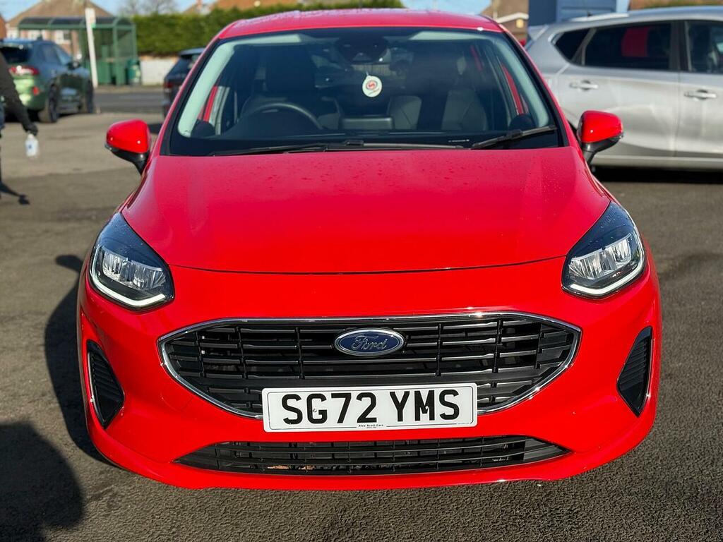 Ford Fiesta Fiesta Titanium Vignale Hatchback 0 Petr SG72YMS Red #4