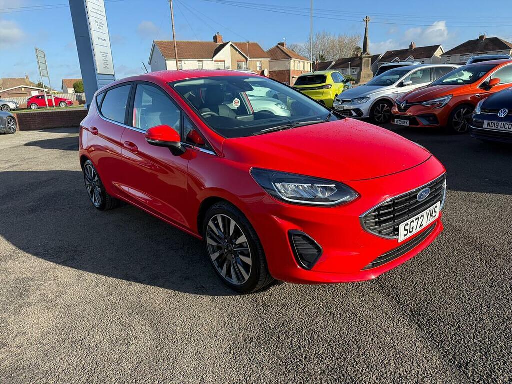 Ford Fiesta Fiesta Titanium Vignale Hatchback 0 Petr SG72YMS Red #3