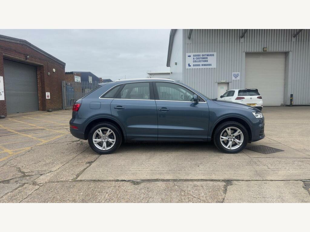 Audi Q3 Q3 Se Tfsi Quattro CP65NKE Blue #4