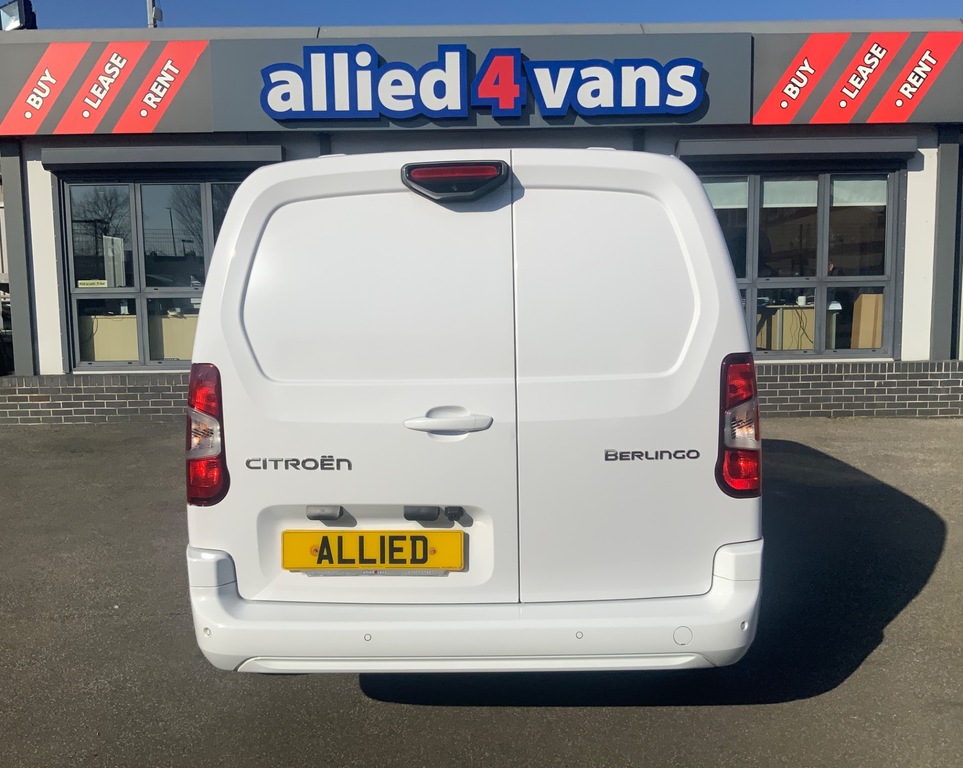 Citroen Berlingo XL 1.5 Bluehdi 100 Bhp Driver XL S S KJ24ZTV White #6