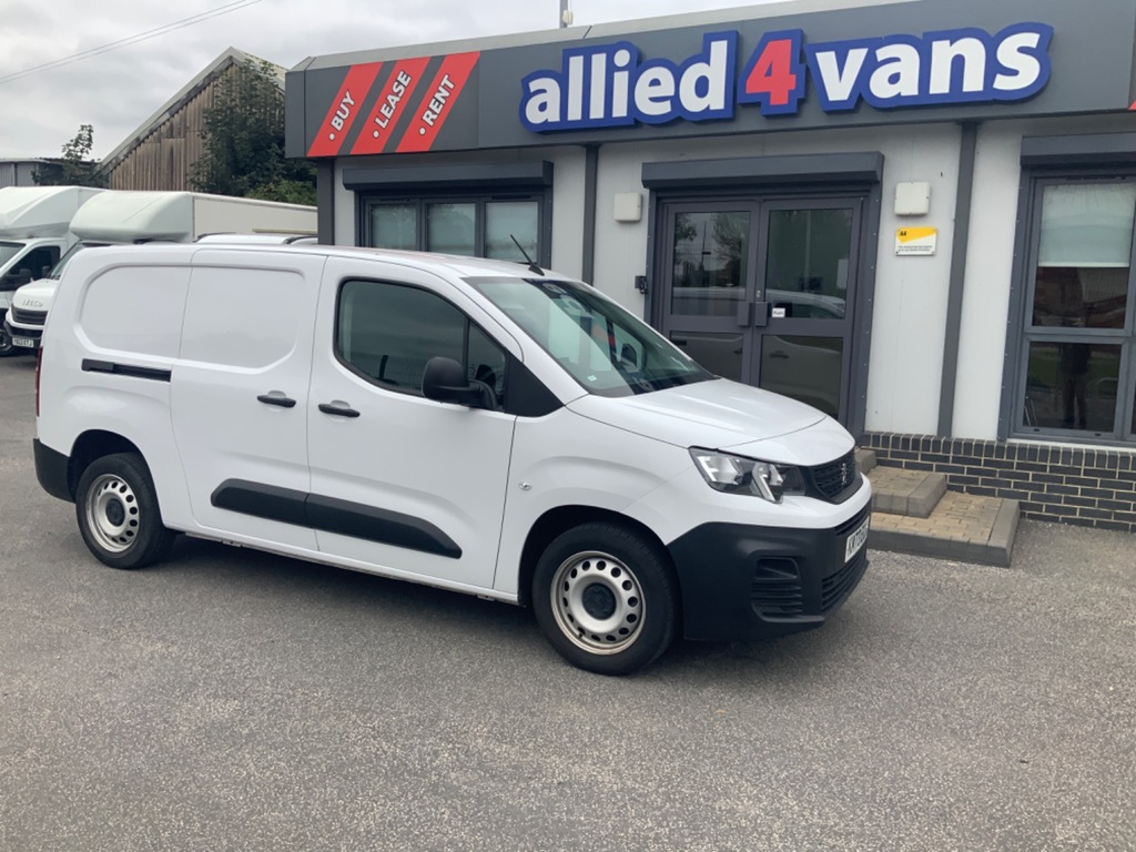 Peugeot Partner 1.5 Bluehdi L2 H1 Professional Premium Plus A C KM73ECX White #3