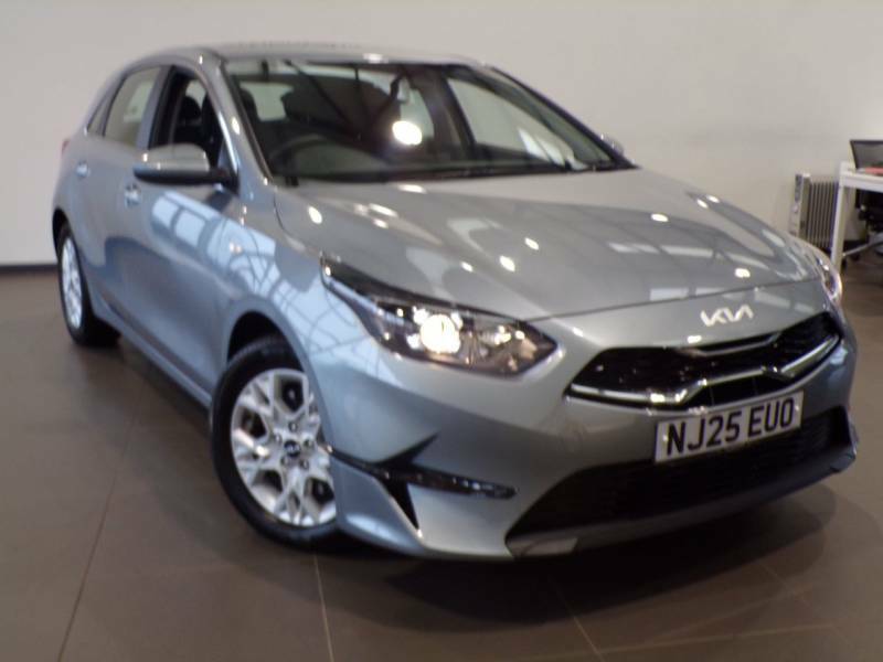 Kia Ceed 1.5T Gdi Isg 138 2 - 2025 25 Silver