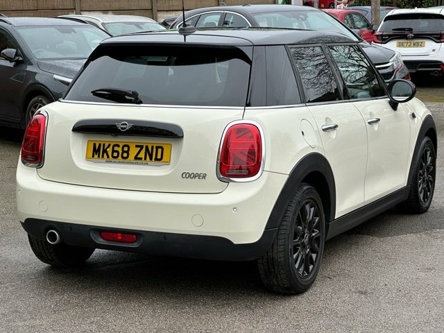 Mini Hatch 1.5 Cooper Hatchback Euro 6 S S White #4