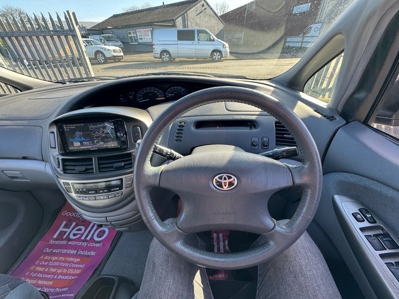 Toyota Estima Silver #14
