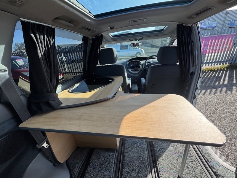 Toyota Estima Silver #20
