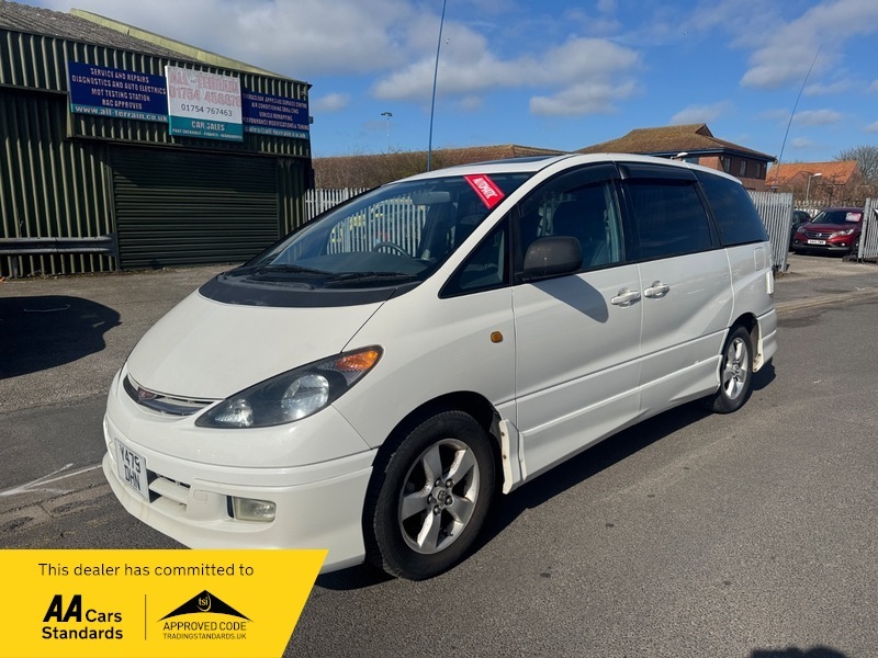Toyota Estima Silver #1