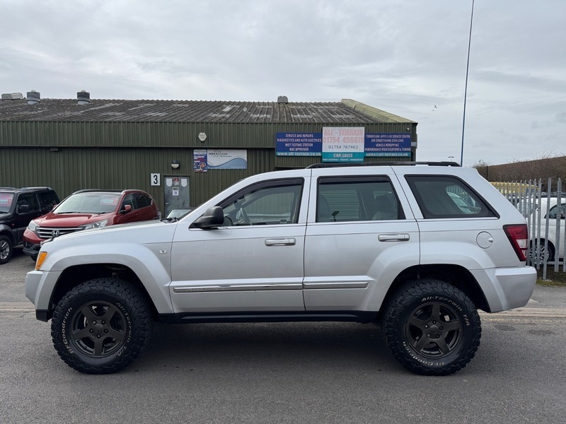 Jeep Grand Cherokee 6.1 Srt8 4Wd Silver #3