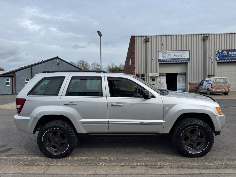 Jeep Grand Cherokee 6.1 Srt8 4Wd Silver #4