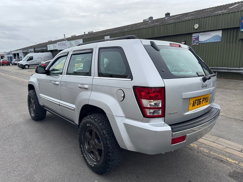 Jeep Grand Cherokee 6.1 Srt8 4Wd Silver #5