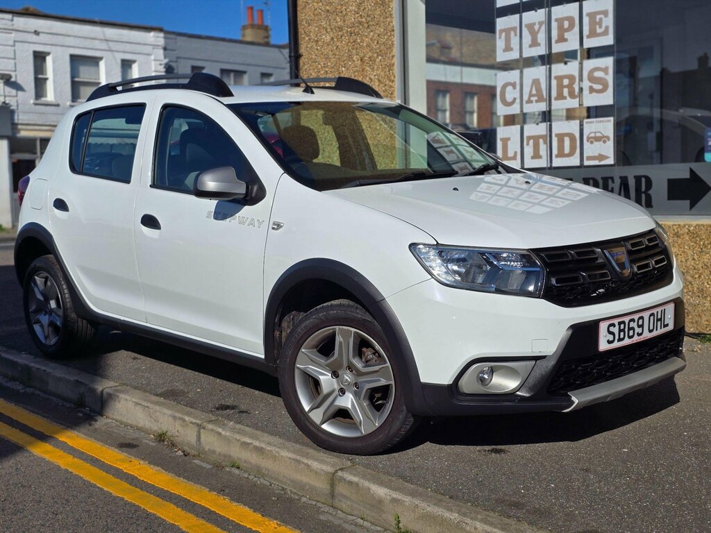 Dacia Sandero Stepway 0.9 Tce Comfort Euro 6 Ss SB69OHL White #3