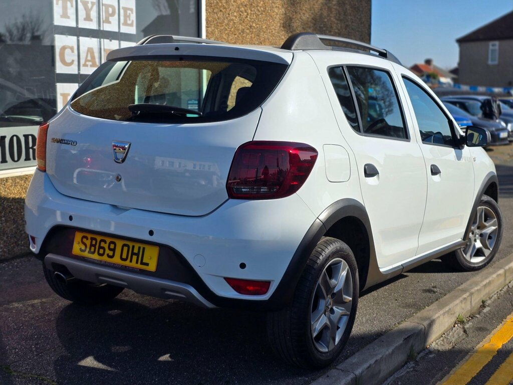 Dacia Sandero Stepway 0.9 Tce Comfort Euro 6 Ss SB69OHL White #6