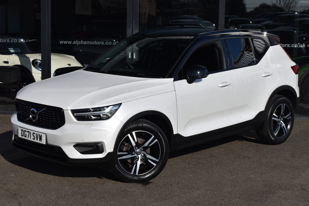 Volvo XC40 1.5 T3 R-design Suv Euro 6 Ss DG71SVW #4