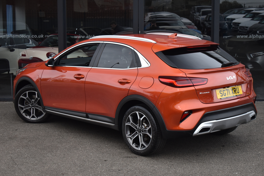 Kia Xceed 1.0 T-gdi Connect Suv Euro 6 S SG71XRU Orange #2