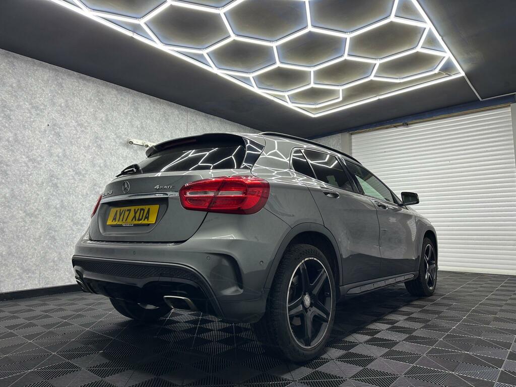 Mercedes-Benz GLA Class 2.0 Gla250 Amg Line Premium 7G-dct 4Matic Euro 6 AY17XDA Grey #4
