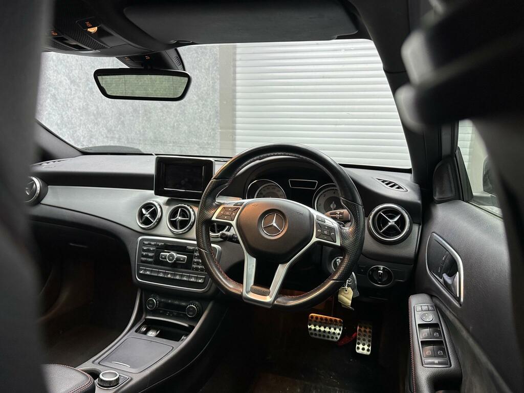 Mercedes-Benz GLA Class 2.1 Gla200 Cdi Amg Line 7G-dct 4Matic Euro 6 Ss NX15LJU Silver #3