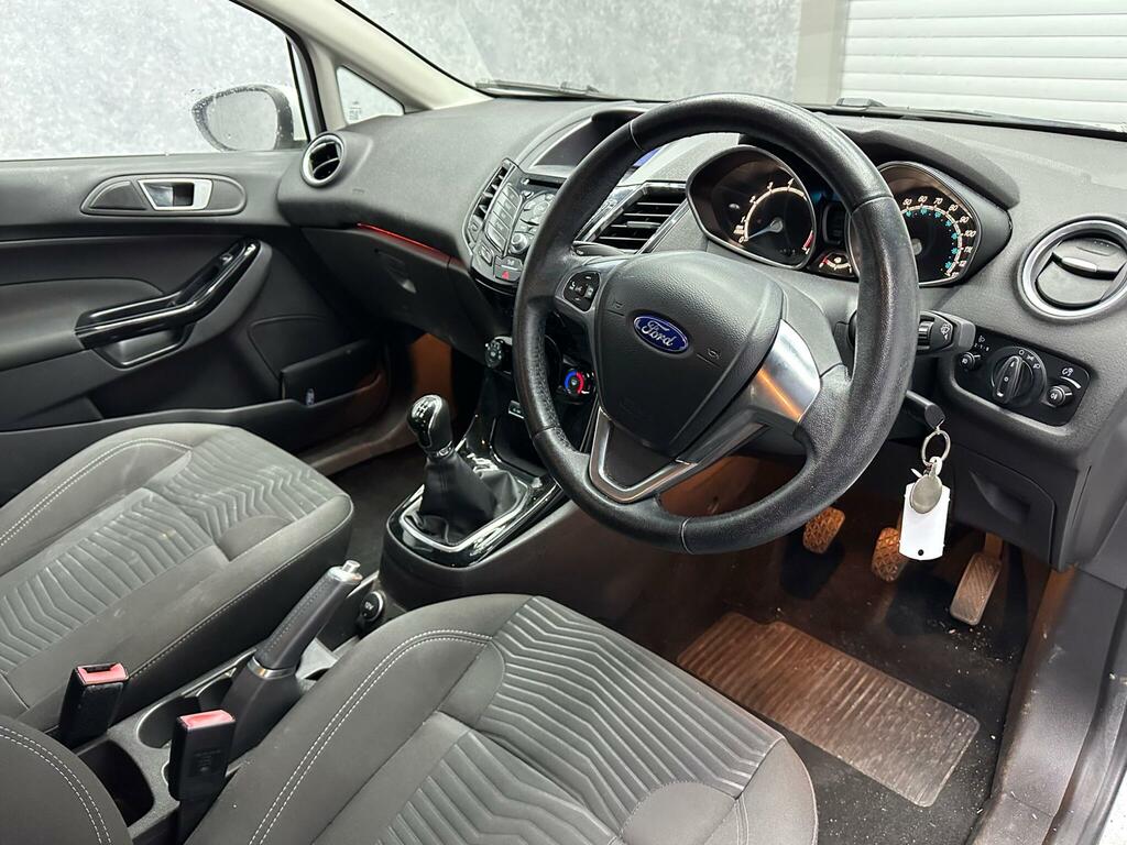 Ford Fiesta Zetec MC65ZXZ White #2