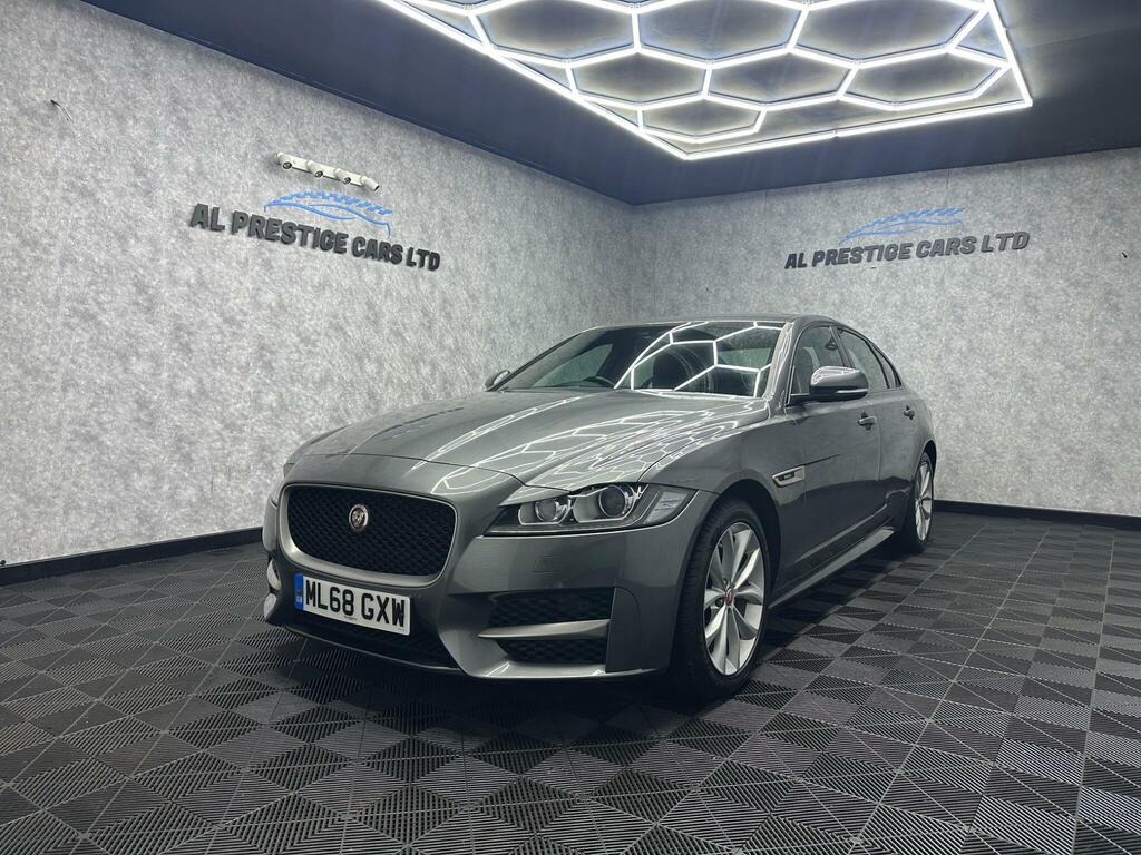 Jaguar XF 2.0I R-sport Euro 6 Ss Grey
