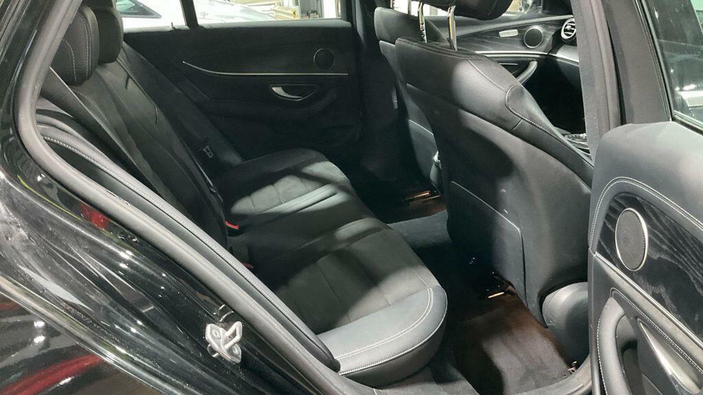 Mercedes-Benz E Class 2.0 E220d Amg Line G-tronic Euro 6 Ss LL67OJT Black #3