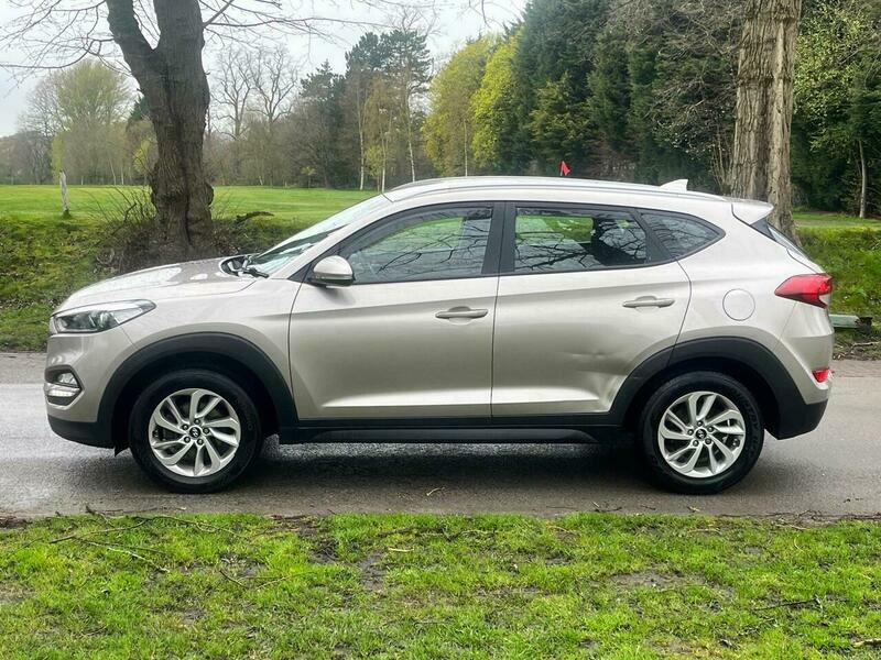 Hyundai Tucson 1.7 Crdi Blue Drive SO16VMZ White #3