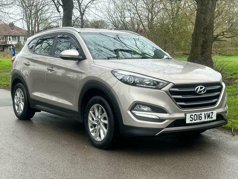Hyundai Tucson 1.7 Crdi Blue Drive White