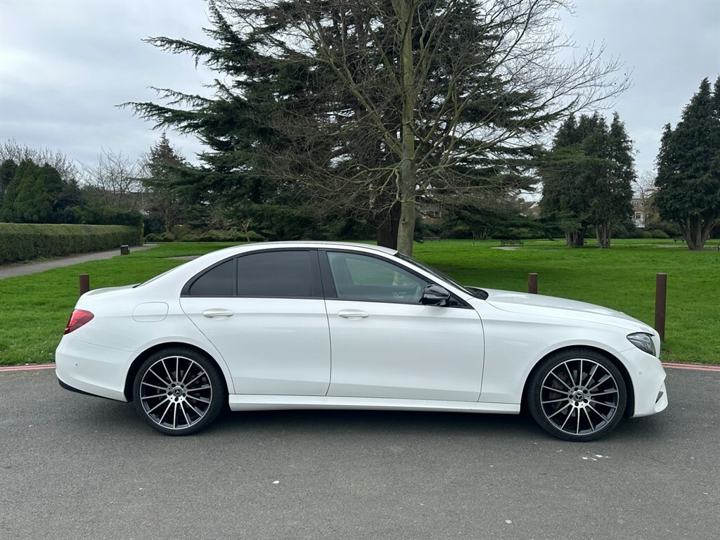 Mercedes-Benz E Class D Amg Line Night Edition Premium AF69OSA White #3