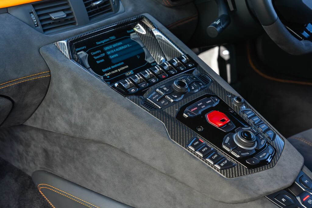 Lamborghini Aventador V12 Orange #52