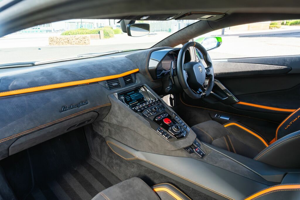 Lamborghini Aventador V12 Orange #51