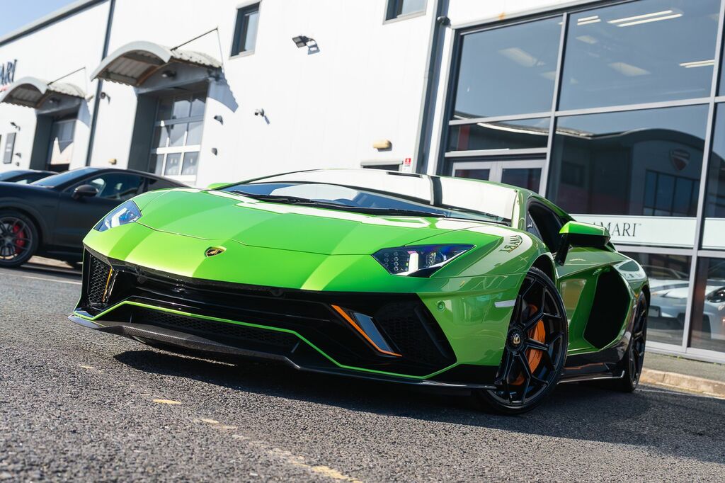 Lamborghini Aventador V12 Orange #10