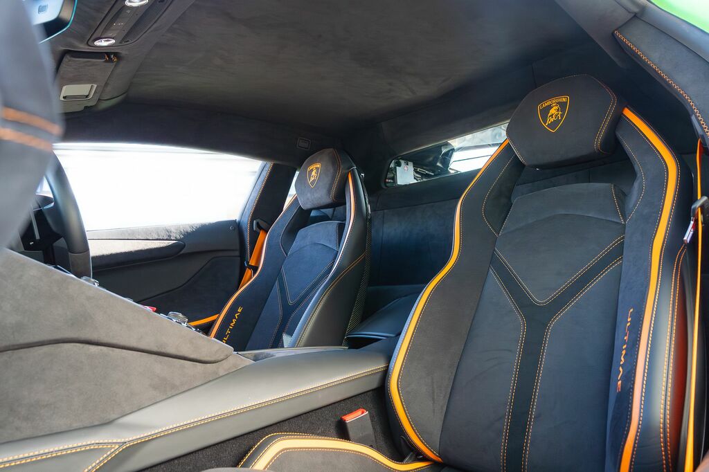 Lamborghini Aventador V12 Orange #55