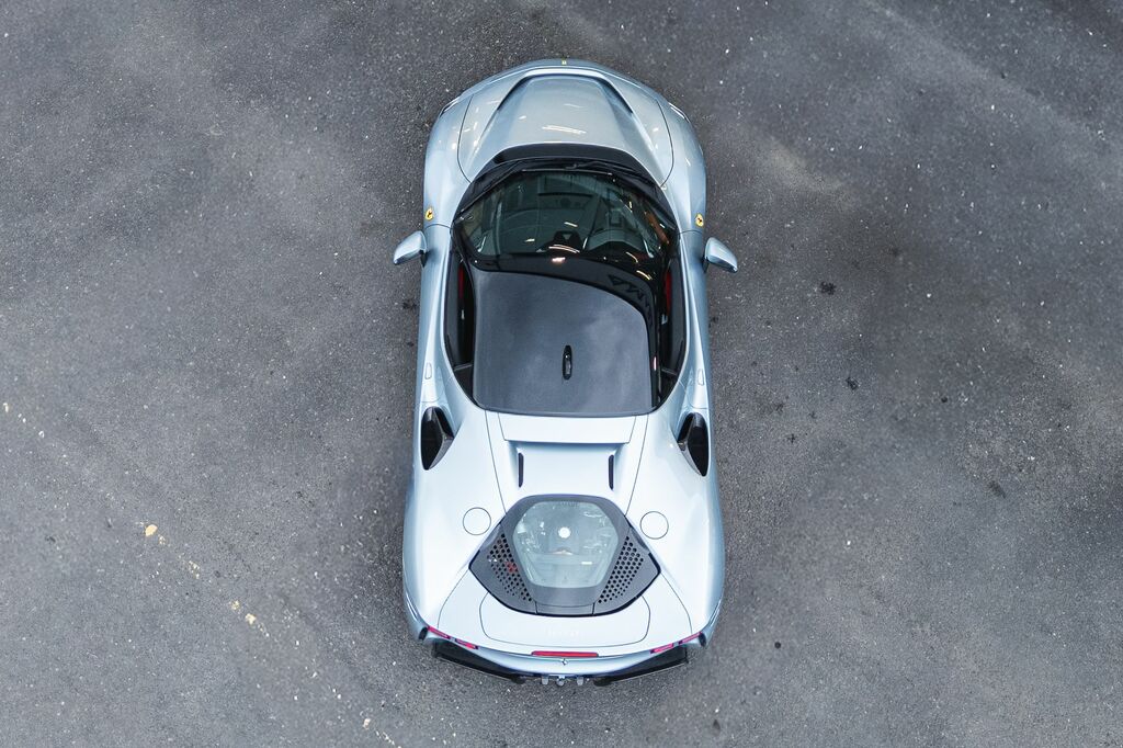 Ferrari Sf90 Stradale 4.0T V8 7.9Kwh F1 Dct 4Wd Euro 6 Ss Grey #71
