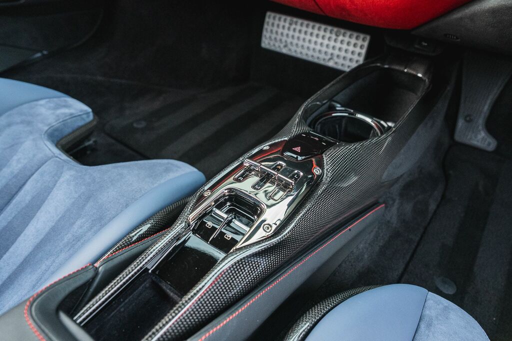 Ferrari Sf90 Stradale 4.0T V8 7.9Kwh F1 Dct 4Wd Euro 6 Ss Grey #45